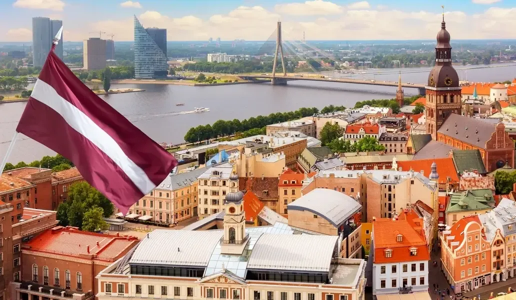 Latvia pushes forward with mandatory electronic invoicing implementation