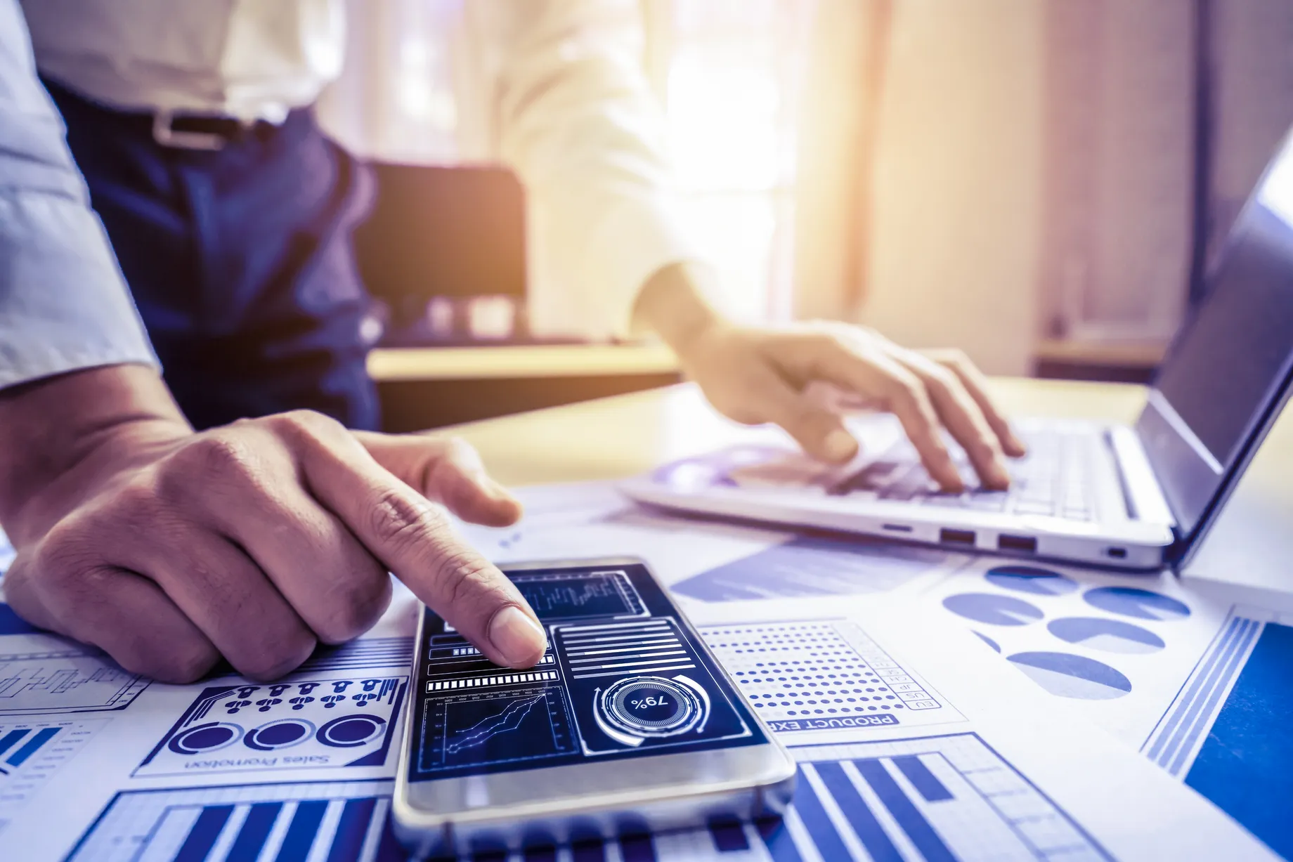 Automate your e-reporting: real-time insight, zero effort